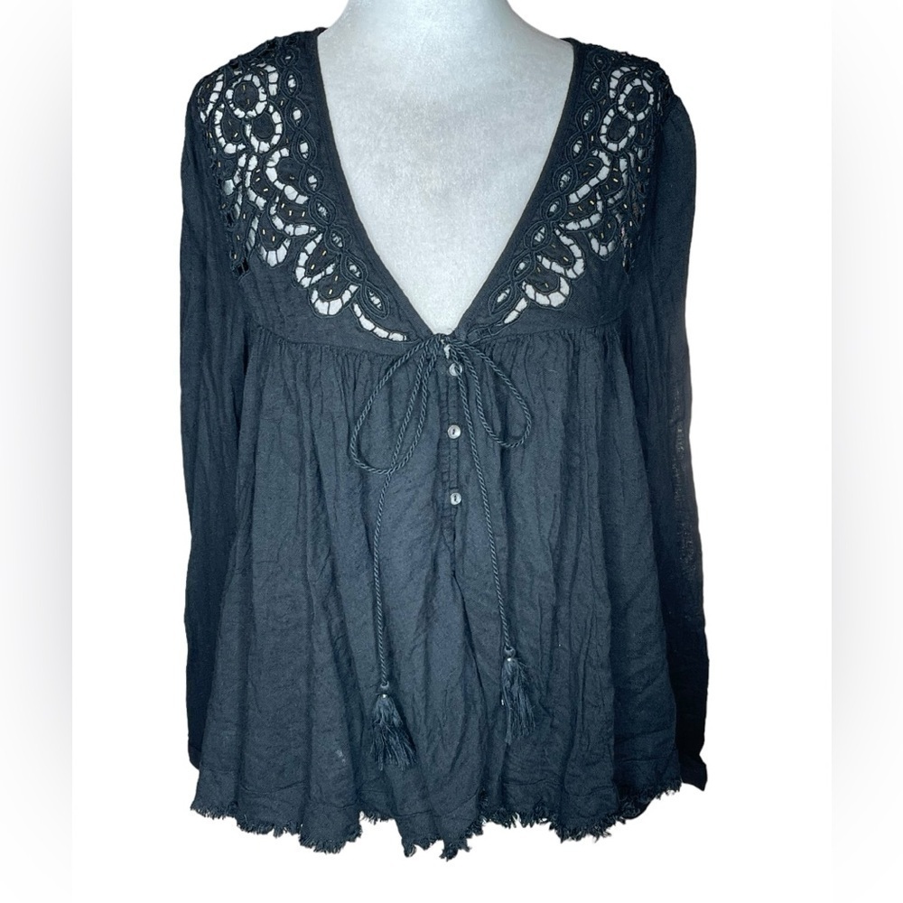 Free People BOHO Crochet flare Long Sleeve Blouse Size Extra Small Petite